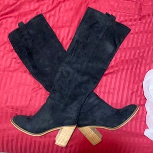 Black suede boots